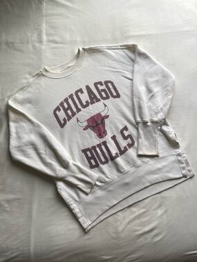 A&F Chicago Bulls Crewneck